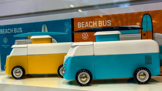 Merchandise at the New York Auto Show 👀

From racing-inspired apparel and vintage-style signs to collectible accessories and brand merch, there was something for every kind of car enthusiast.

Which item did you like the most? 

#NYIAS #NYAutoShow #CarCulture #AutoShowMerch #CarEnthusiast #NYCEvents #Ford #Toyota #Volkswagen #RacingCulture